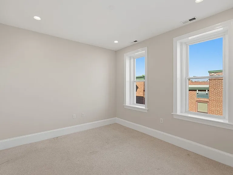 1324 Euclid St NW #407 — Photo 10