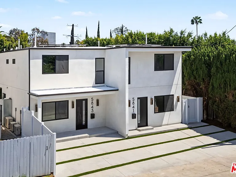5841 Whitworth Dr — Photo 2