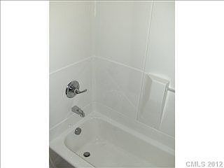 5th image of 806 E Harrison Ave