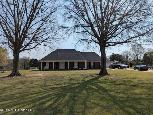 6110 Nellwood Dr, Olive Branch, MS 38654