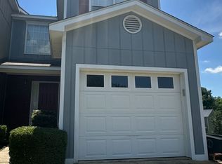 100 Pineridge Dr, Enterprise, AL 36330
