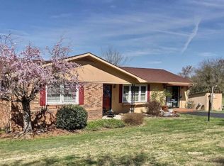 71 Litton Cemetery Rd, East Bernstadt, KY 40729
