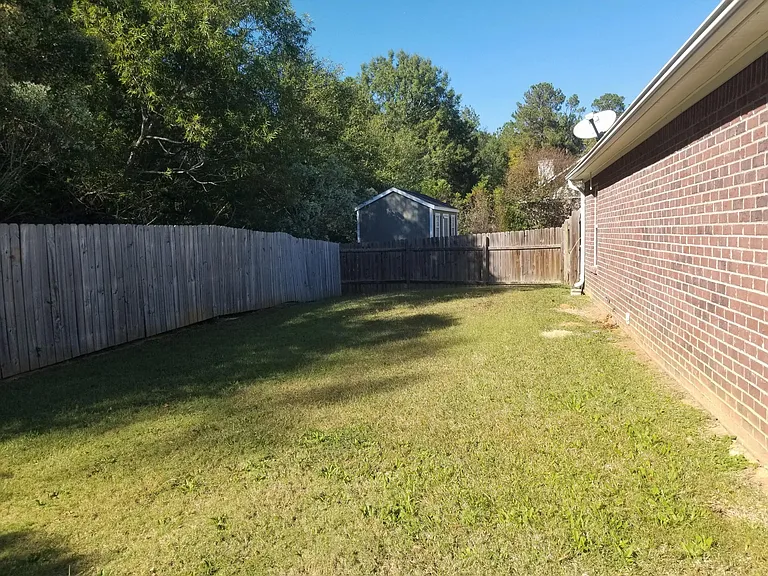 Corley Cir — Photo 13