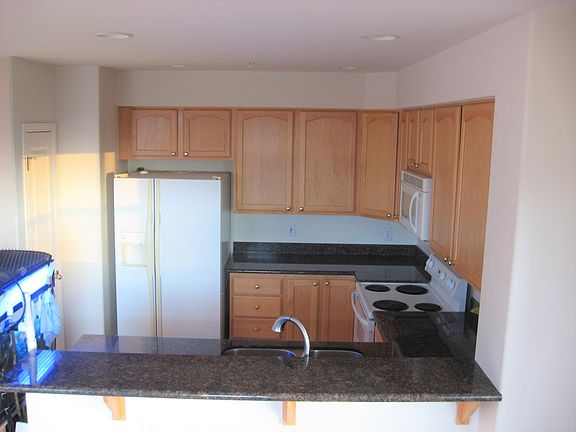 3rd image of 3990 129th Pl SE
