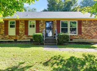 221 Paddock Rd, Clarksville, TN 37043