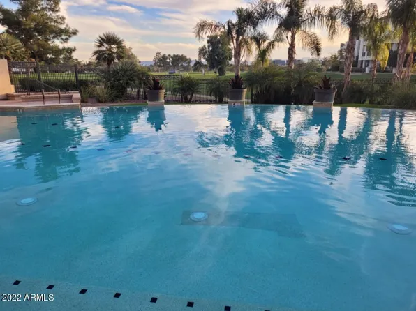 8 Biltmore Estates Dr #310, Phoenix, AZ 85016