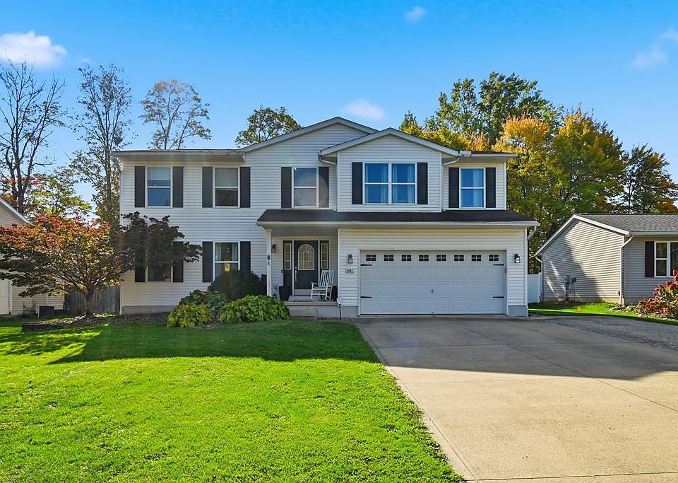 1st image of 1947 Teakwood Dr