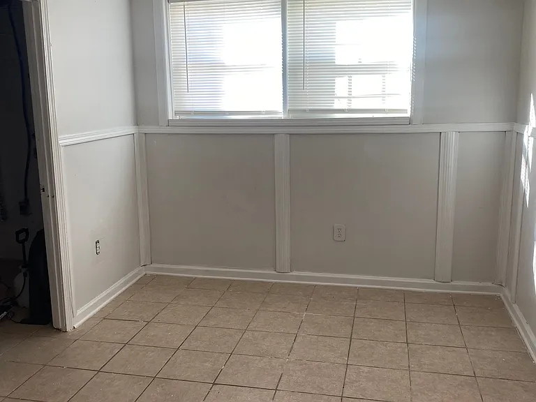 5040 Redan Rd #BASEMENT — Photo 5