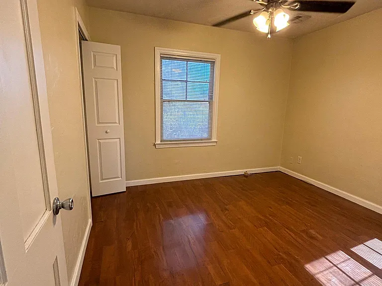 1110 W Roosevelt St — Photo 25