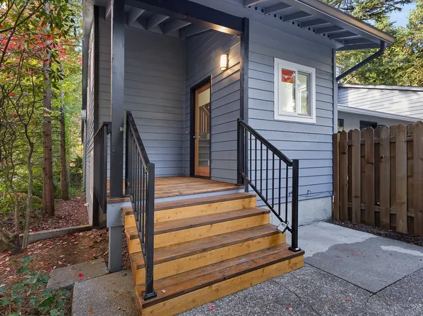 606 S California St, Portland, OR 97219