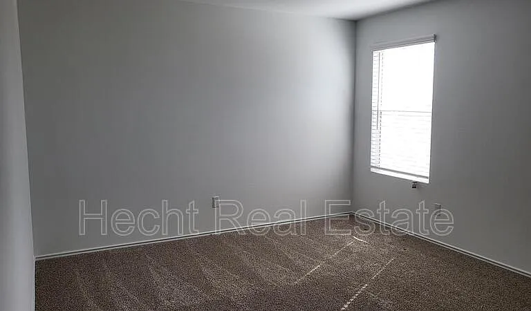 348 Geode Gln — Photo 19