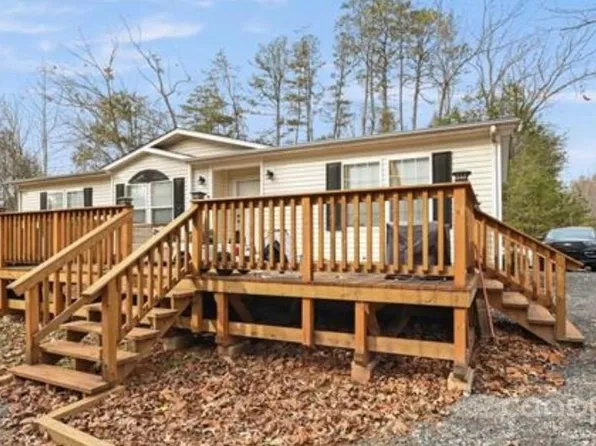 116 Kings Glen Rd, Old Fort, NC 28762