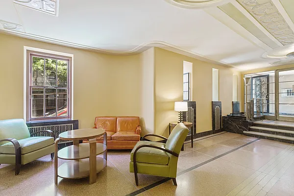 Sold by Compass | media 30