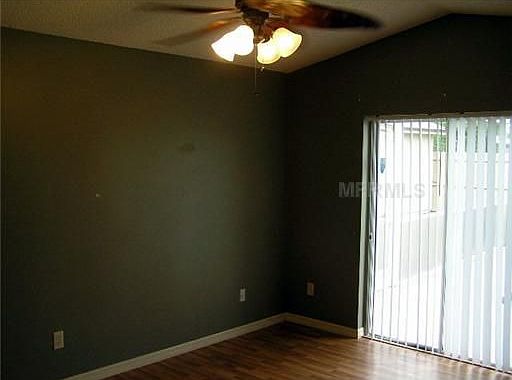 2nd image of 1401 Brook Hollow Dr