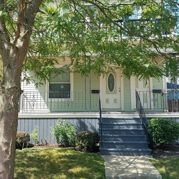 1st image of 156 Livingston St #1