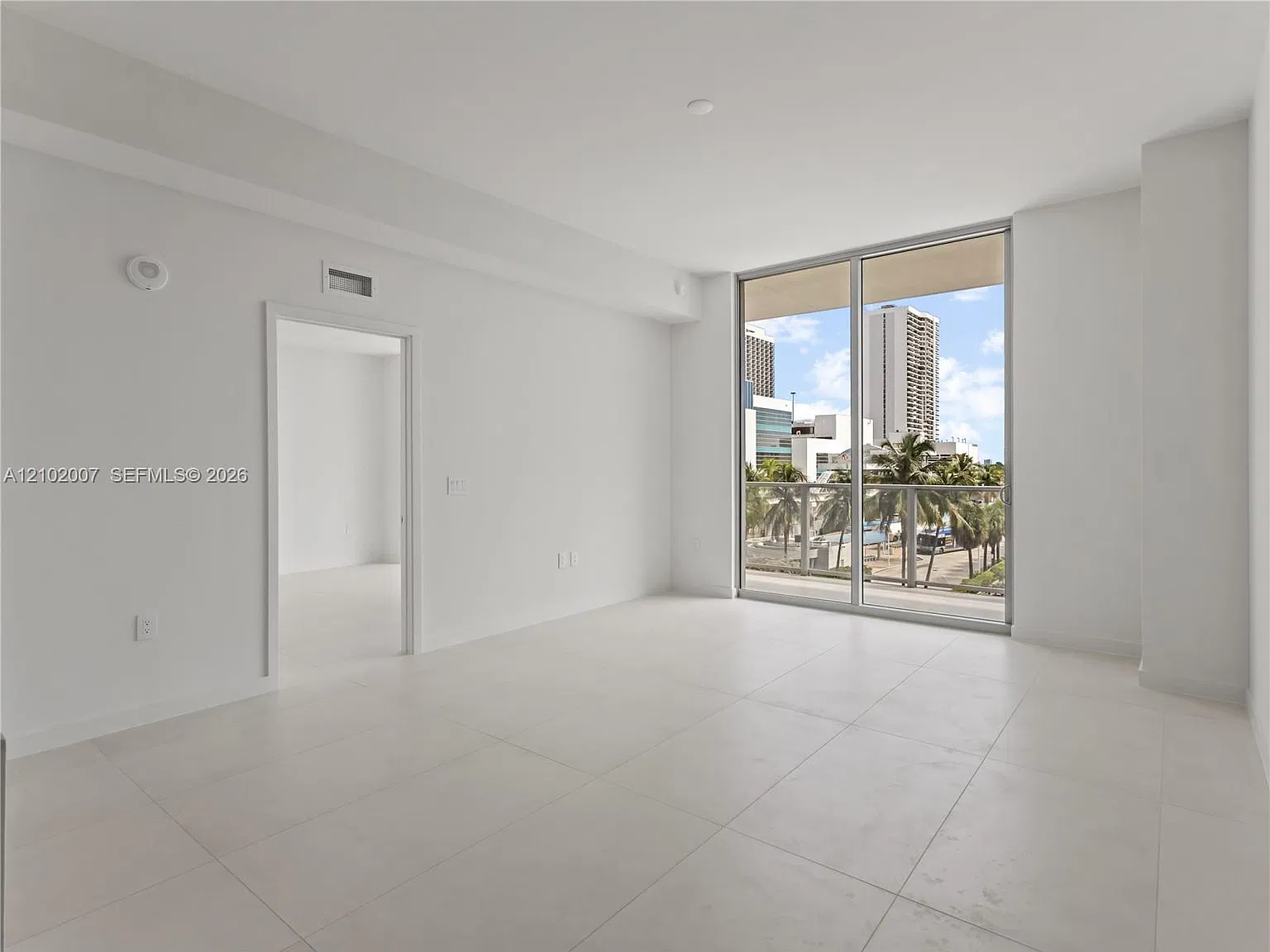 Casa Bella Residences B&B — Photo 4