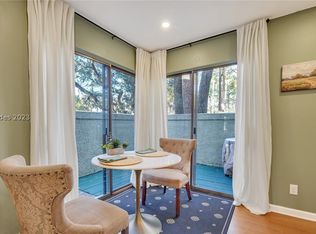 90 Gloucester Rd APT 102, Hilton Head Island, SC 29928