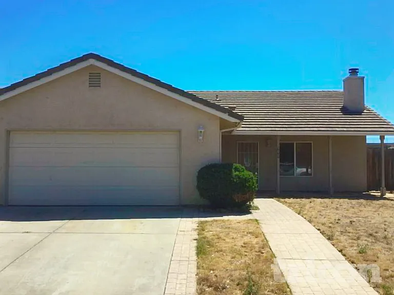 1600 Cattail Ct — Photo 1