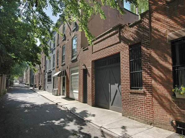 155 Warren Street image 1 of 3