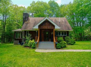 54 Eden Rd, Cuddebackville, NY 12729