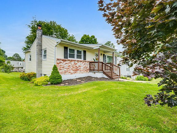 2nd image of 517 Terry Dr