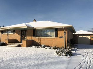 1417 S Spring St, Mishawaka, IN 46544