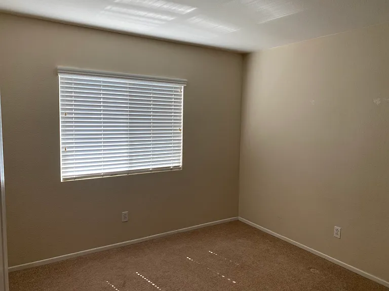 29000 Newport Rd — Photo 18