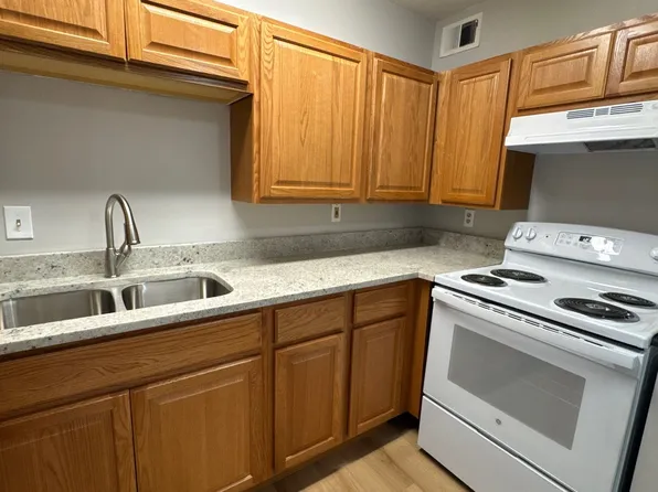 4101 Blue Lick Ct #2, Louisville, KY 40229