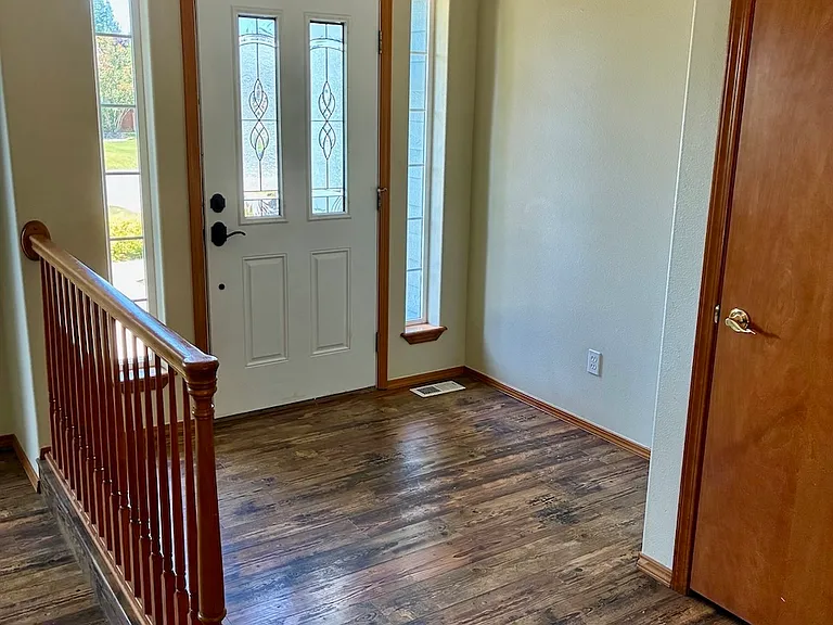 8478 N Rude St — Photo 6