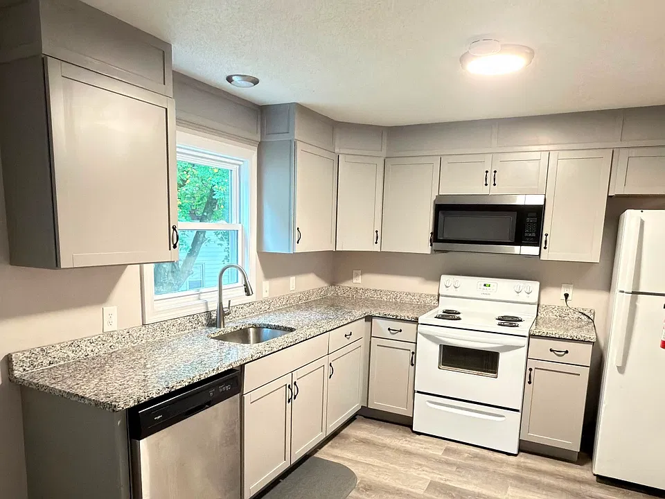 531-545 Boswell Ave #533