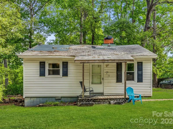 170 Spring Meadow Dr, Clover, SC 29710
