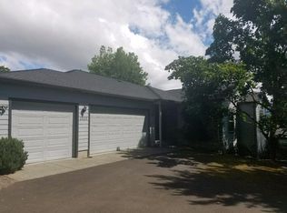 2526 Lyman Ave, Medford, OR 97504