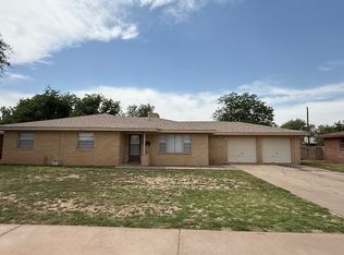 2208 Berkley Dr, Roswell, NM 88203