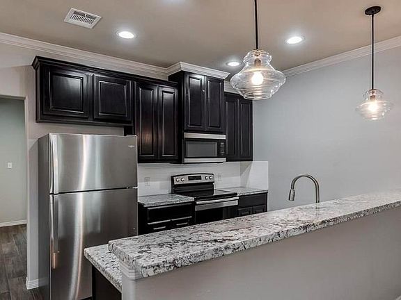 3rd image of 505 Cooner St APT B
