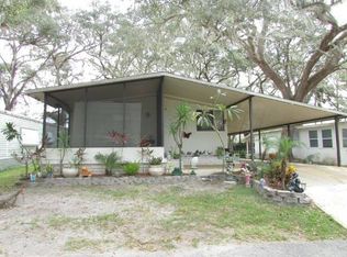 5248 Scotia St, Zephyrhills, FL 33542