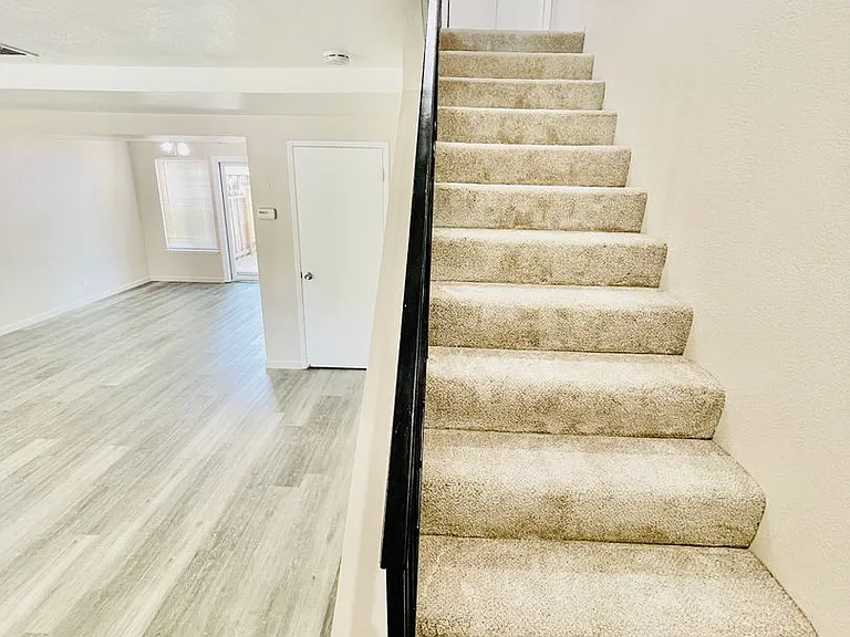 Sonata Apartments — Photo 7