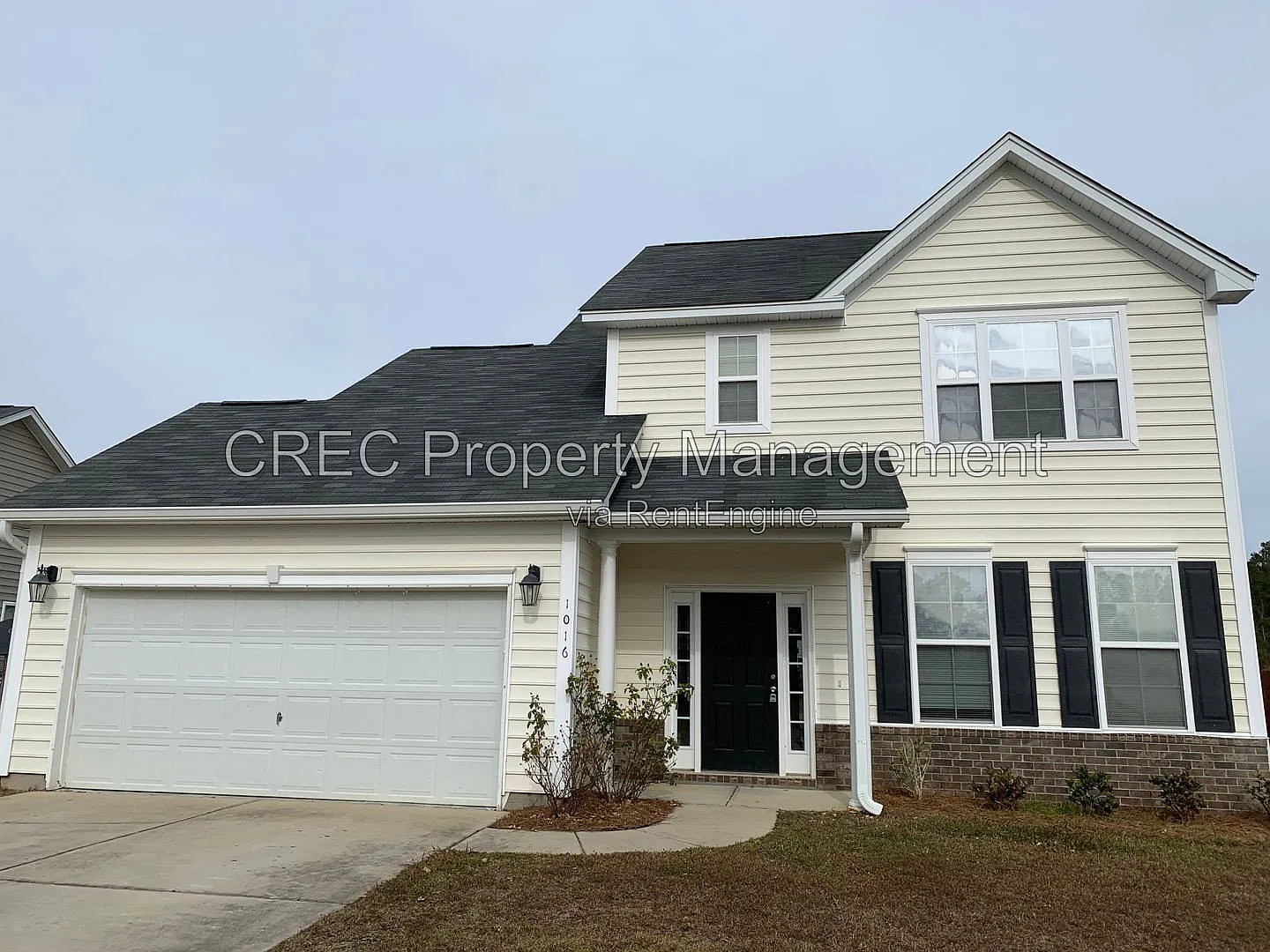 3 bed, 2.5 bath, 1740 sqft, $2,200 — Photo 2