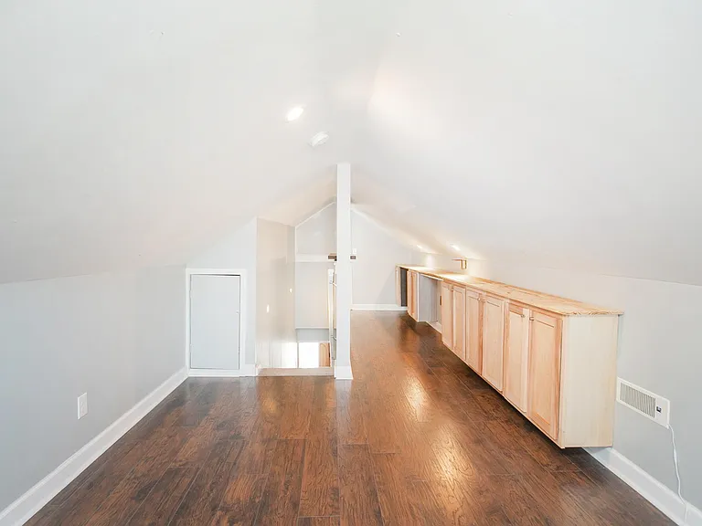 1005 Malquin Dr — Photo 16