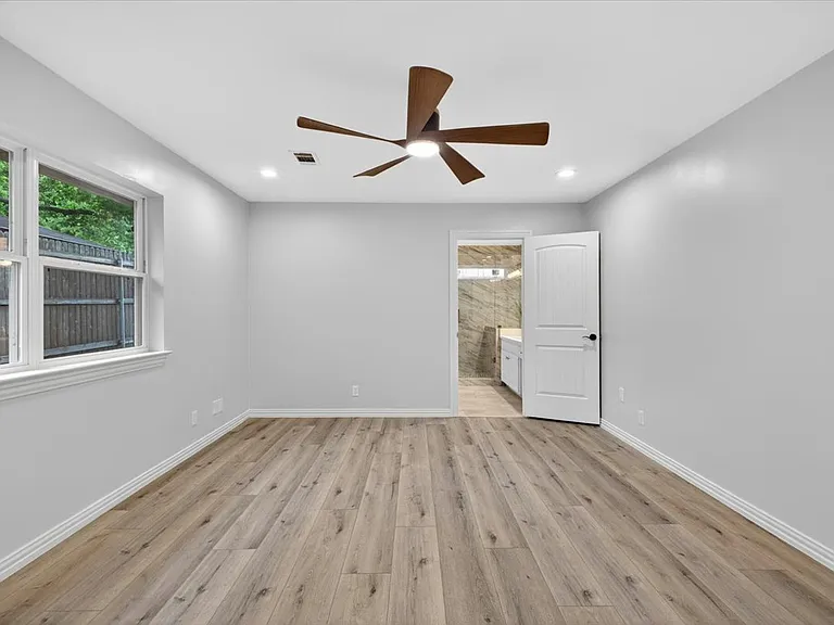 3330 Sharpview Ln — Photo 23