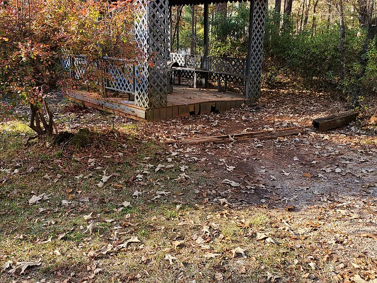 233 Linda Ln — Photo 19