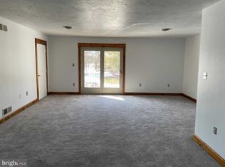 1431 Water St, Fairfield, PA 17320