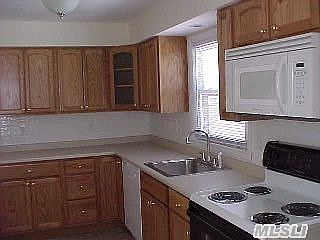 1st image of 2 Wilson St