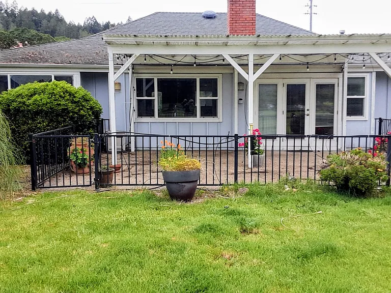 7001 Oakmont Dr — Photo 12
