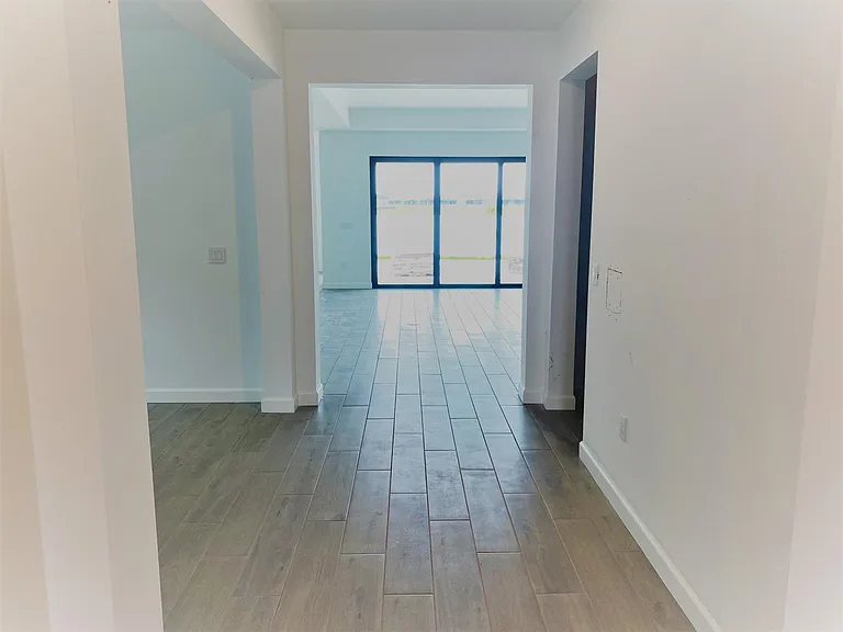 18222 Ridgeline Dr — Photo 13