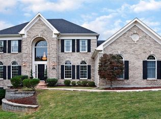 603 Carman View Ct, Ballwin, MO 63021