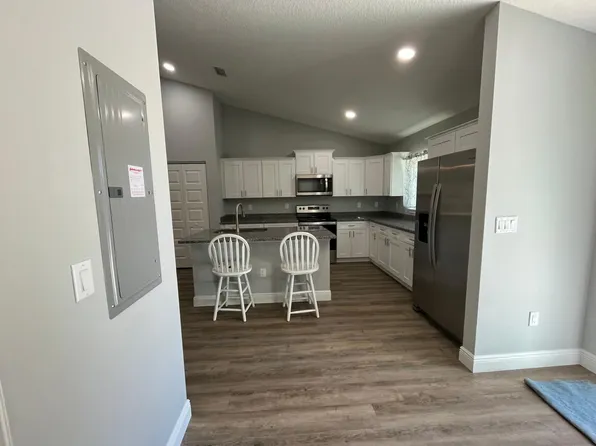 9065 N Travis Dr Floor 9065, Dunnellon, FL 34434