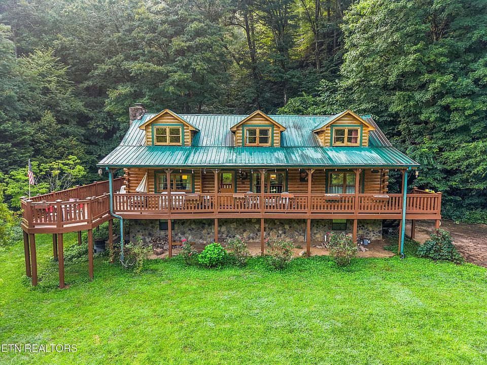 1st image of 813 Steer Creek Rd