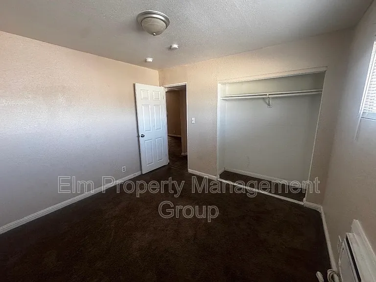 2101 Sunrise Ave #11 — Photo 6
