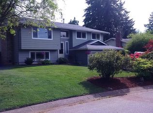 2087 NE Ridgewood St, Poulsbo, WA 98370