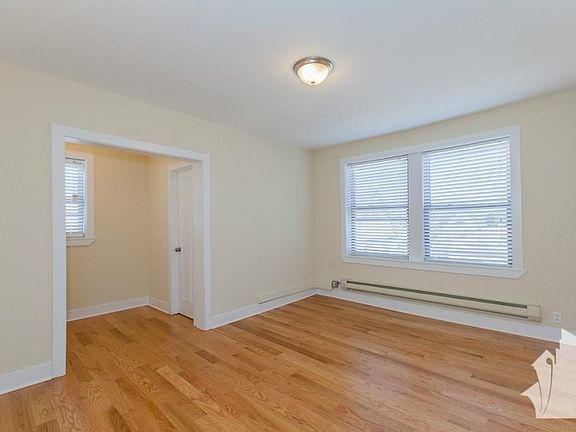 4th image of 4546 N Damen Ave #3